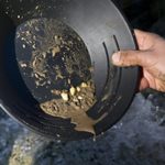 10" Plastic Gold Pan, Black - Image 3